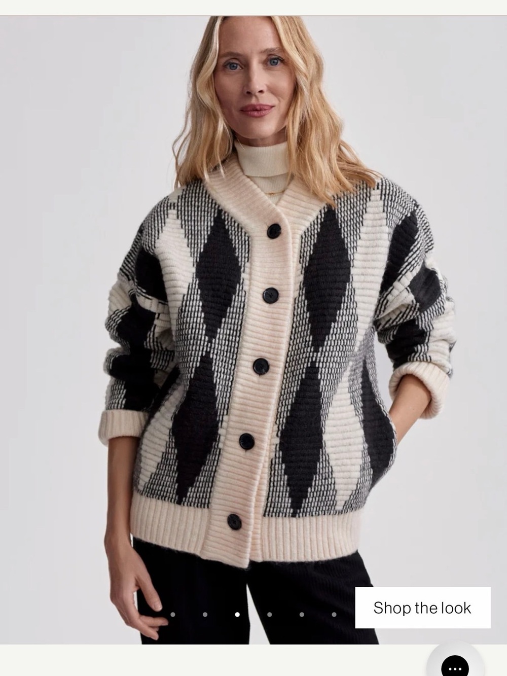 Varley Ivory and Black Geometric V-Neck Button Cardigan